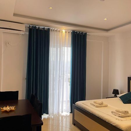 Ferienwohnung Emiljano Seaview Ksamil Exterior foto