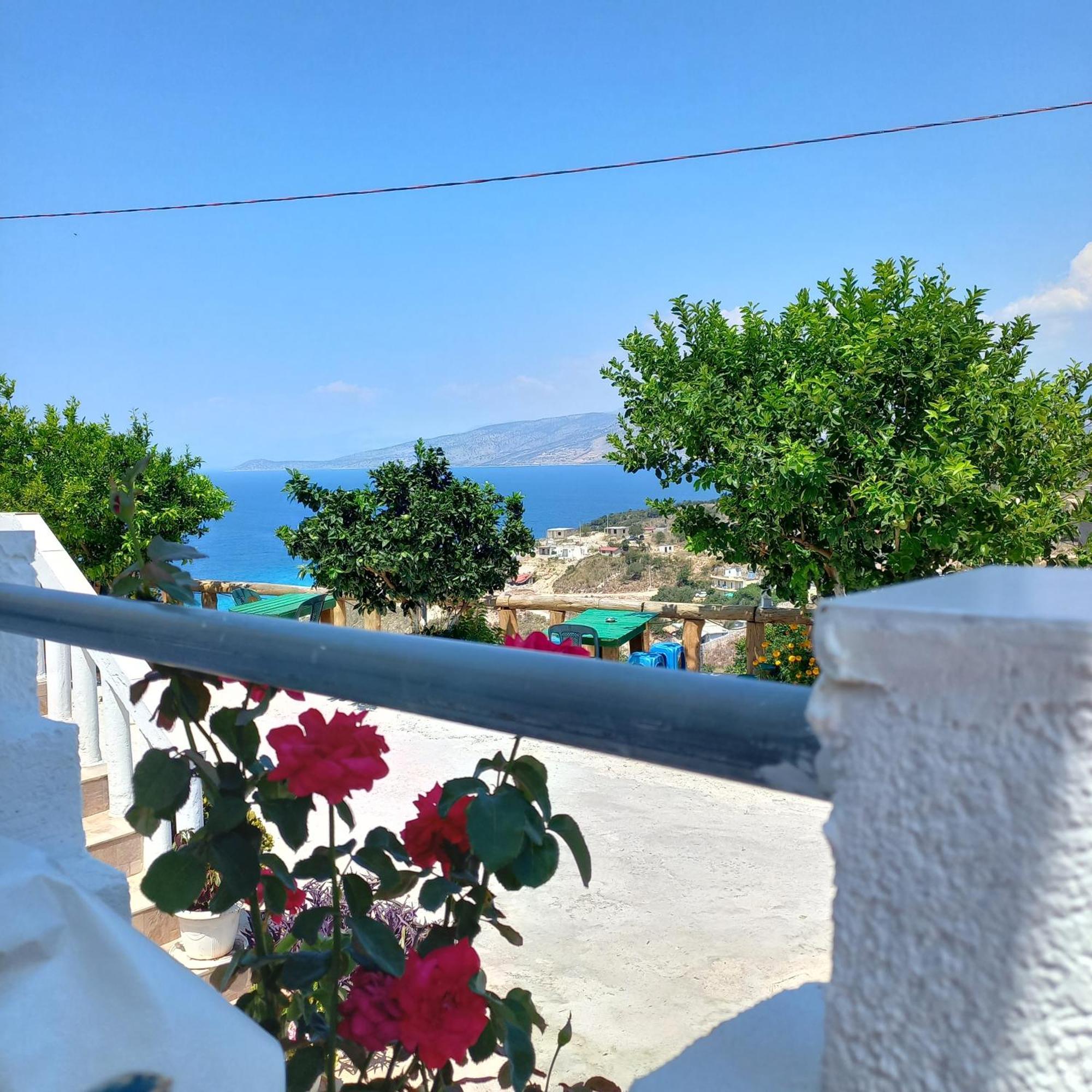 Ferienwohnung Emiljano Seaview Ksamil Exterior foto