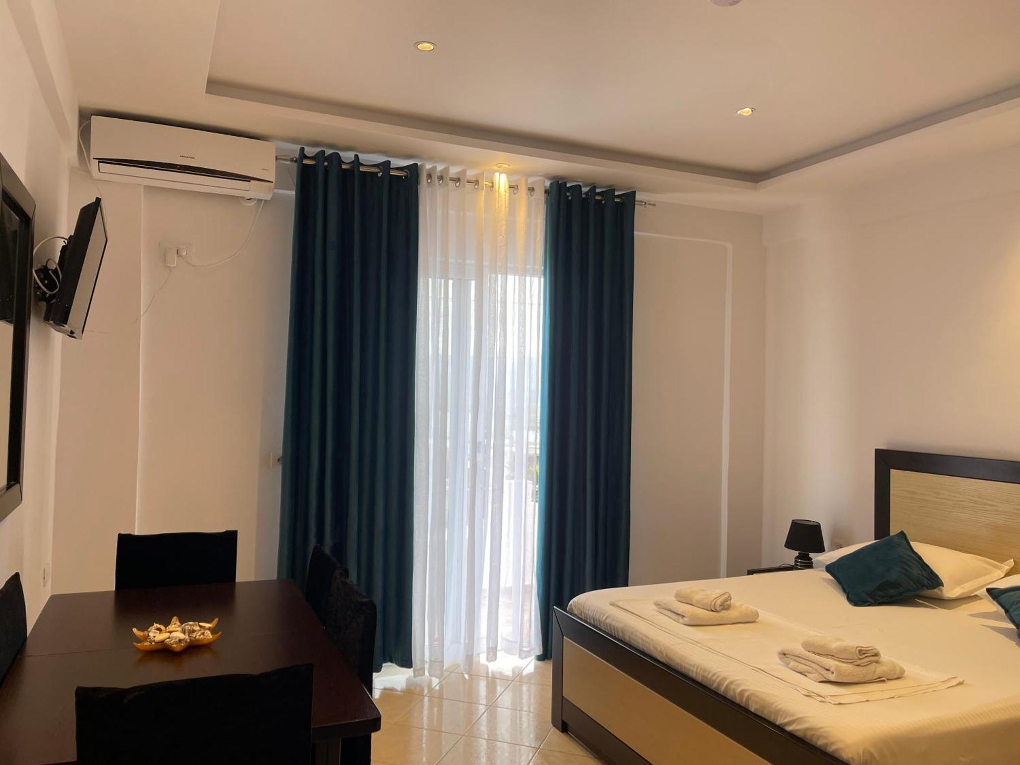 Ferienwohnung Emiljano Seaview Ksamil Exterior foto